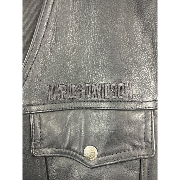 Men’s Harley Davidson Size Medium Black Leather Riding Vest. - Picture 3 of 5
